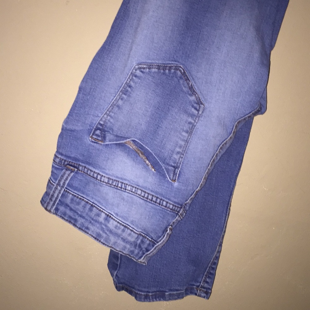 Skinny jeans